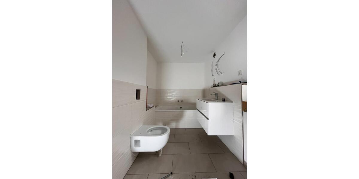 Etagenwohnung Moritzburg - 5 Zimmer, 128 m&sup2;, 1.700&euro; | Angebot:23025680