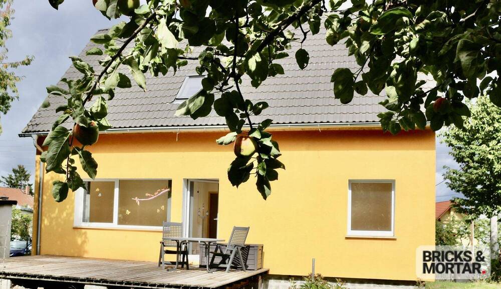 +++ Wohnen und Arbeiten unter einem Dach im gemütlichen Pennrich+++ Gewerbemietvertrag gewünscht! 4 zimmer