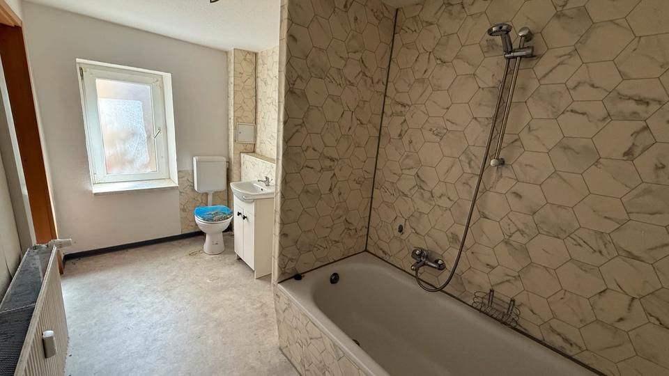 Gewerbeobjekt Königsbrück - 6 Zimmer, 3 m&sup2;, 550&euro; | Angebot:20451788