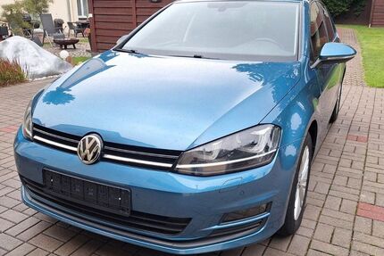 VW Golf 117.000 km 10.500 &euro; Radebeul 01445