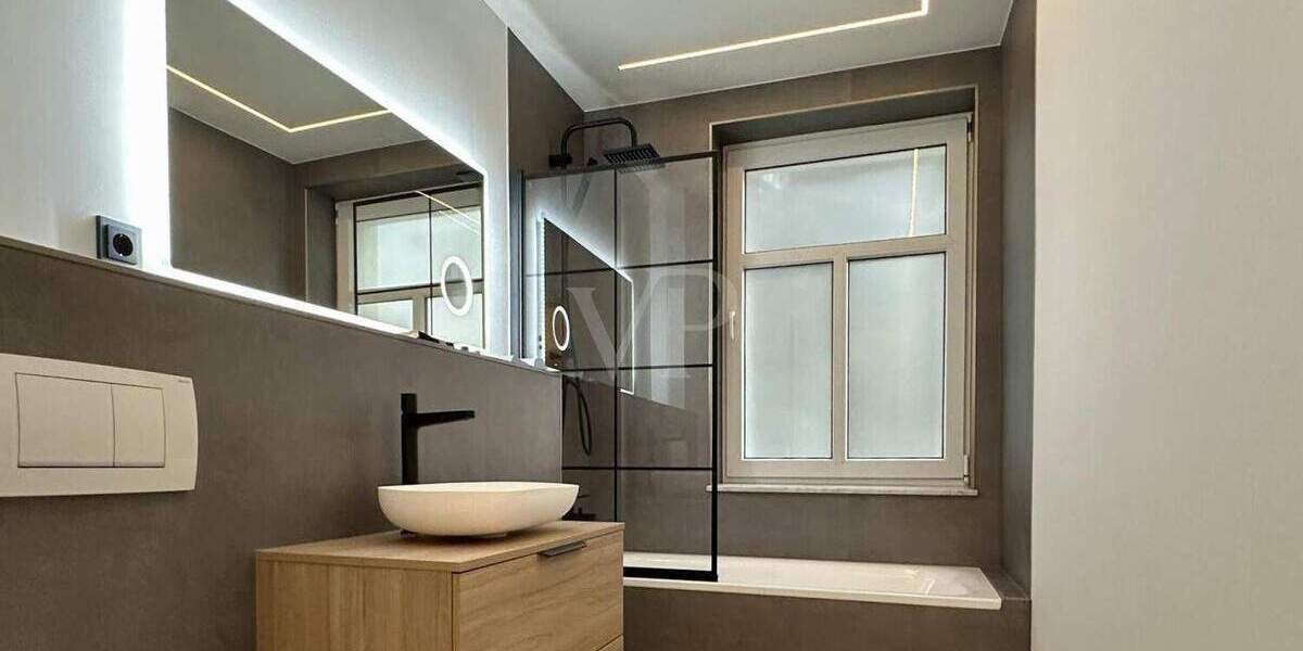 Bezugsfreie, hochwertig modernisierte 3-Raumwohnung mit Terrasse im eigenen Garten in Dresden-Cotta 3 zimmer