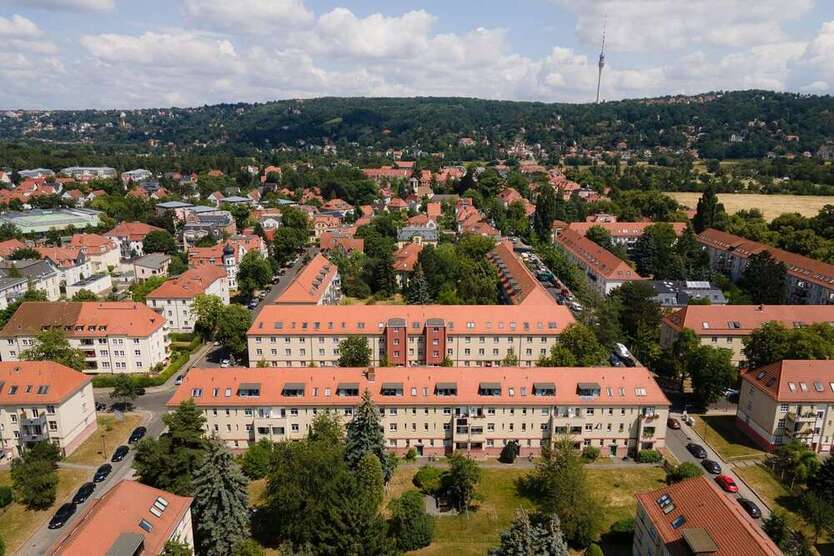 Wohnung zum Kaufen in Dresden 180.000 € 62.17 m²