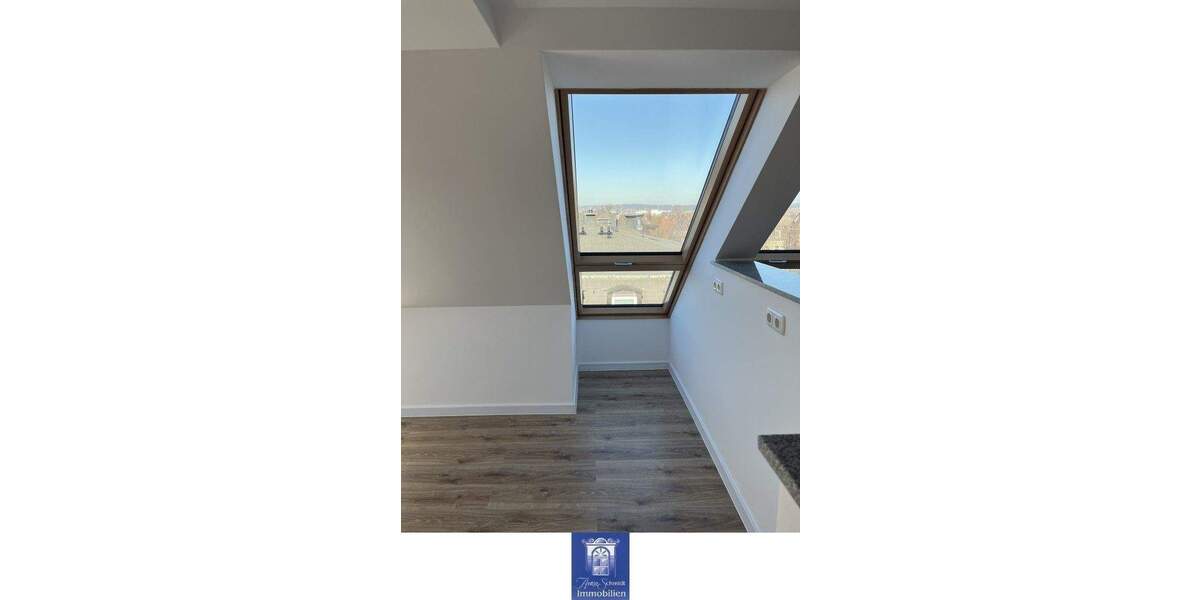 Etagenwohnung Dresden Cotta - 5 Zimmer, 119 m&sup2;, 1.500&euro; | Angebot:25631929