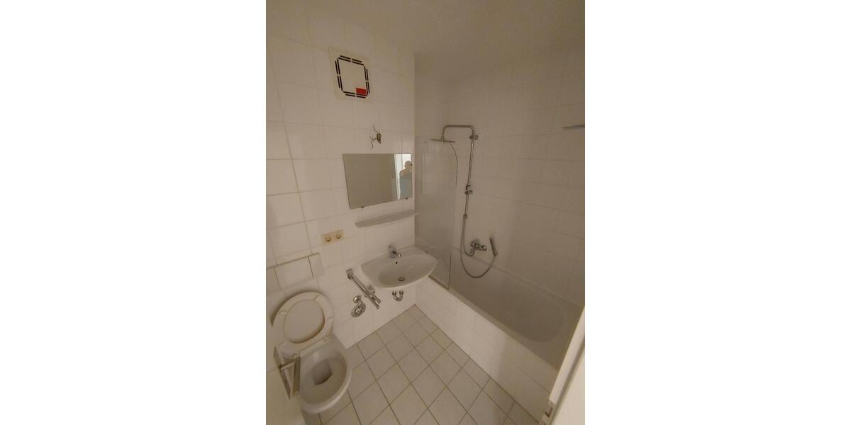 Etagenwohnung Dresden Schönfeld-Weißig - 1 Zimmer, 41 m&sup2;, 340&euro; | Angebot:27572607