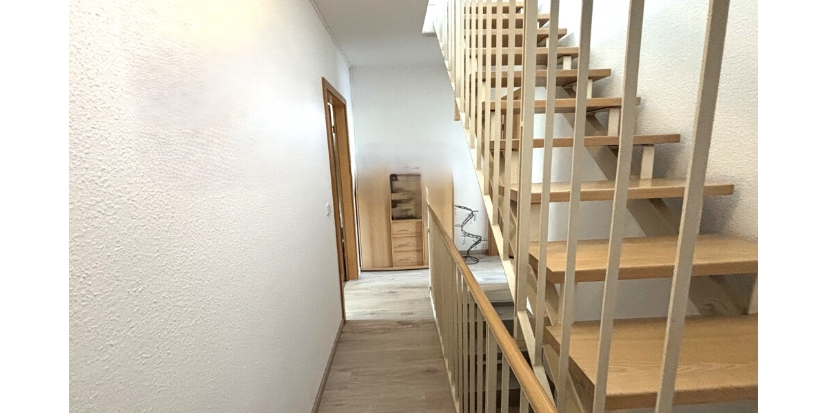 Großzügiges Reihenhaus für Familien in Dresden-Dölzschen: Ruhig, viel Platz & Top-Lage - Reihenmittelhaus Dresden / Dölzschen Dölzschen | Angebot:27350248