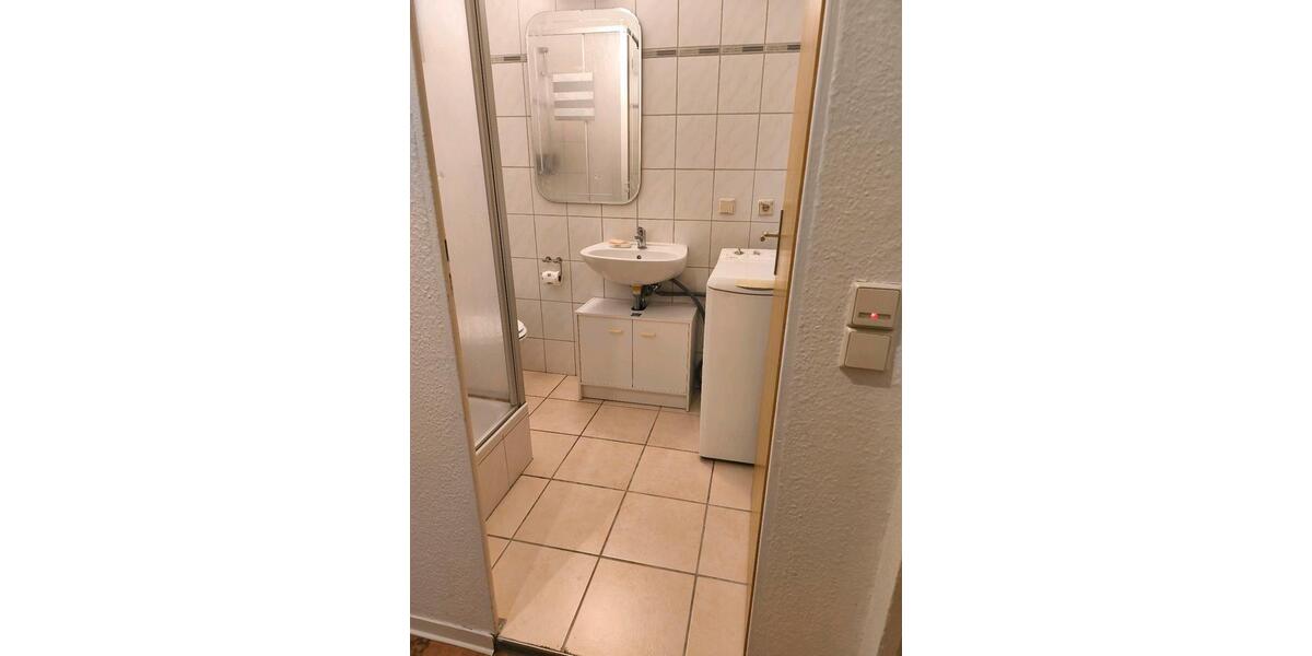 Etagenwohnung Dresden Cotta - 1 Zimmer, 26 m&sup2;, 330&euro; | Angebot:25636223