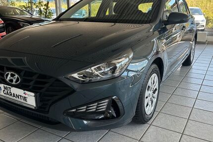 Hyundai i30 47.565 km 12.499 &euro; Kesselsdorf 01723