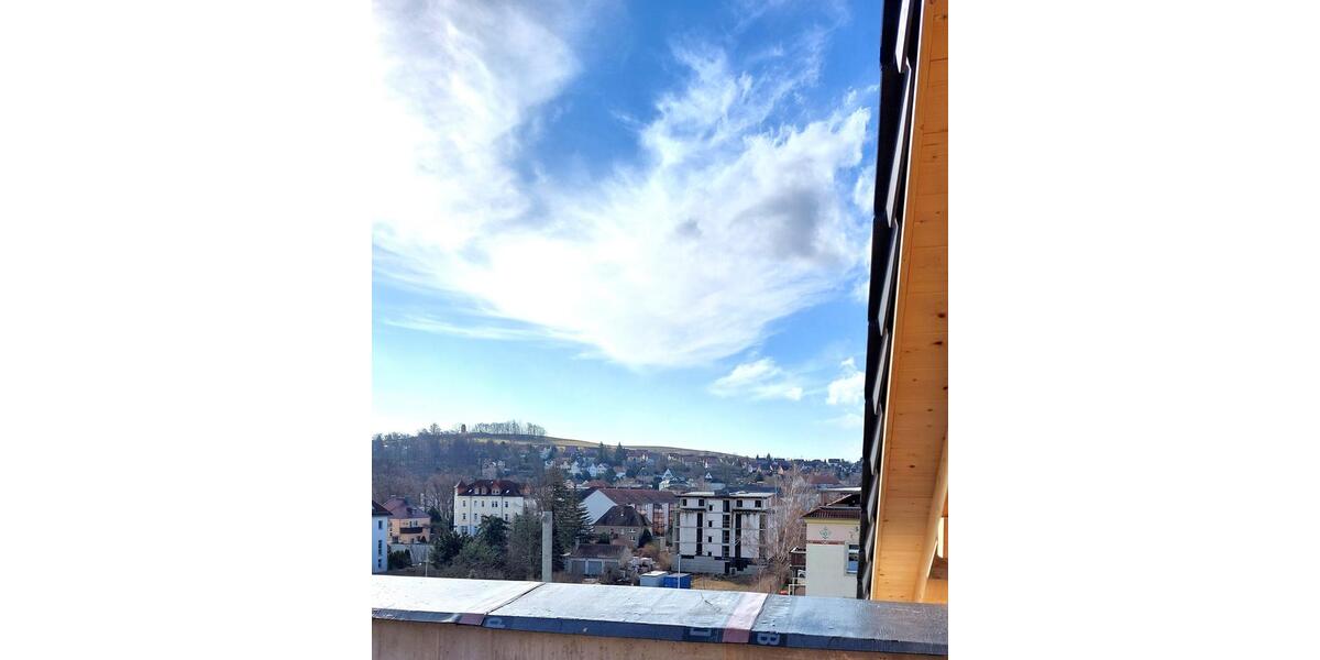 Dachgeschoßwohnung Heidenau - 4 Zimmer, 109 m&sup2;, 1.303&euro; | Angebot:24585580