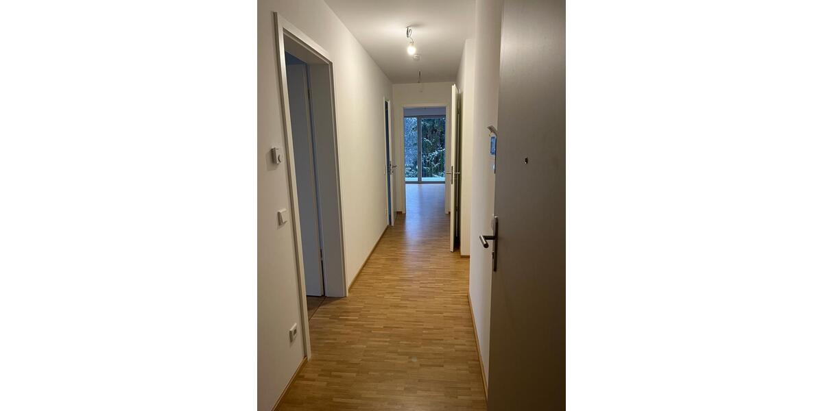 Erstbezug, helle 2 Raum Wohnung mit Blick in's Grüne 2 zimmer