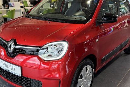 Renault Twingo 44.217 km 12.490 &euro; Dresden 01139