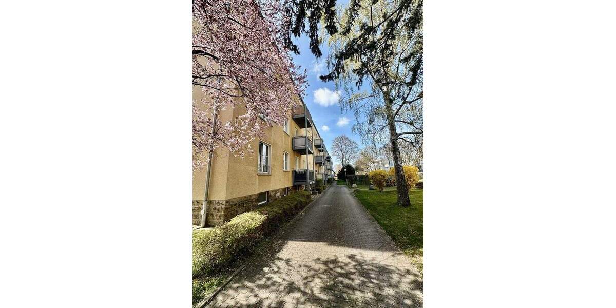 Etagenwohnung Dresden Niedersedlitz - 3 Zimmer, 67 m&sup2;, 174.900&euro; | Angebot:25697842