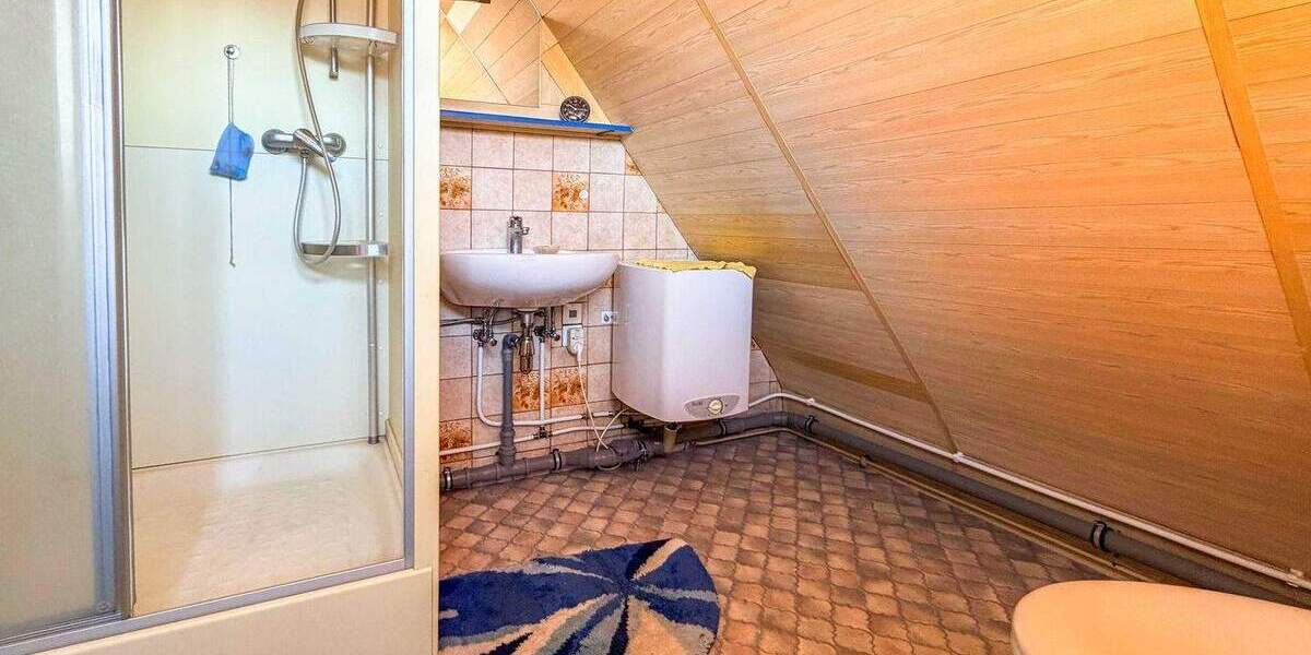 Doppelhaushälfte Dresden Klotzsche - 5 Zimmer, 118 m&sup2;, 399.900&euro; | Angebot:25802380