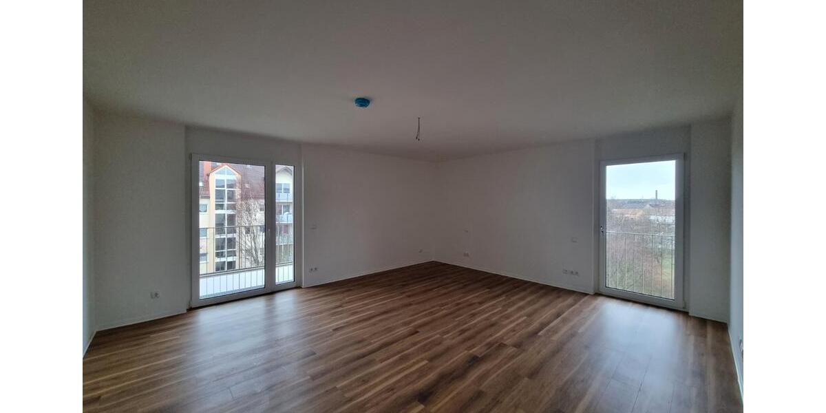 Etagenwohnung Radeberg - 3 Zimmer, 117 m&sup2;, 1.015&euro; | Angebot:26065730