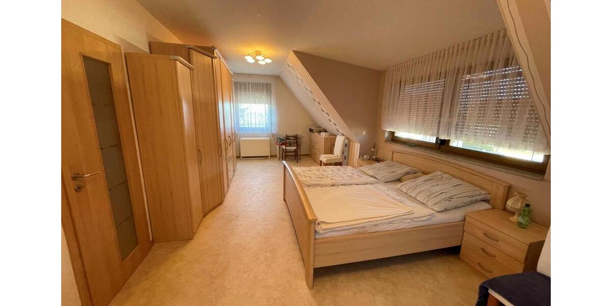 Einfamilienhaus Ebersbach - 5 Zimmer, 180 m&sup2;, 296.000&euro; | Angebot:25992594