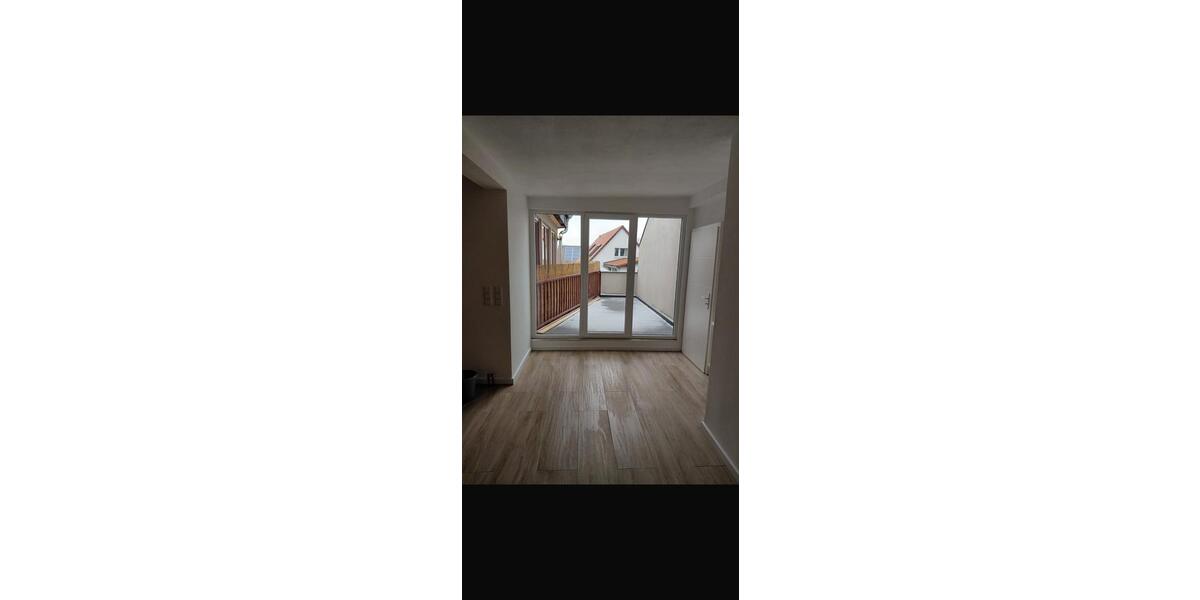 Dachgeschoßwohnung Pirna - 1 Zimmer, 69 m&sup2;, 795&euro; | Angebot:26664083