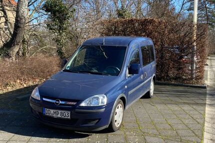 Opel Combo 196.000 km 1.150 &euro; Dresden 01217