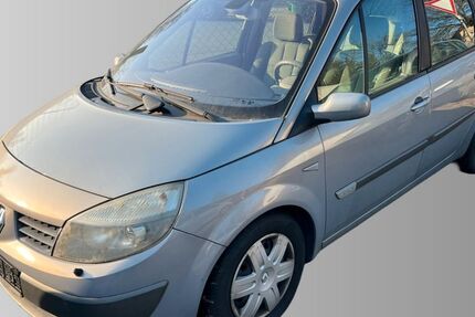 Renault Scenic 144.000 km 1.800 &euro; Dresden 01139