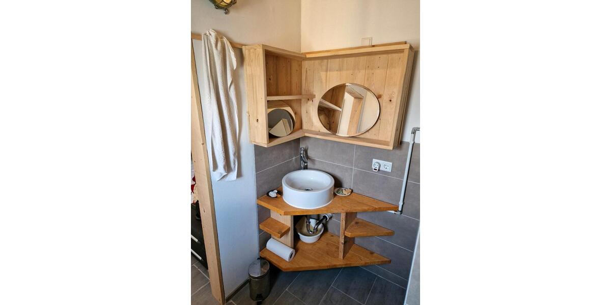 Bungalow Dresden Loschwitz - 1 Zimmer, 46 m&sup2;, 700&euro; | Angebot:25713291