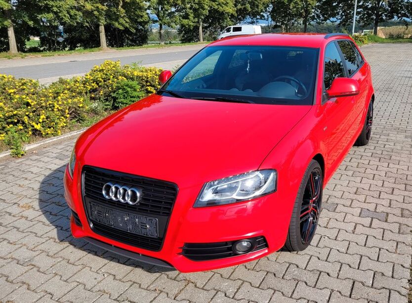Audi A3 220.000 km 6.600 € Seiffen 09548