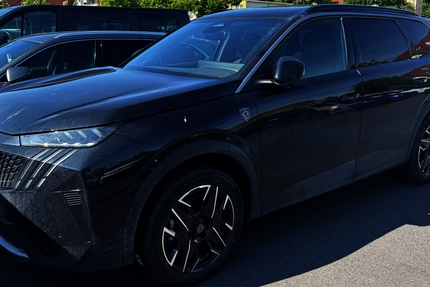 Peugeot 5008 3.188 km 31.980 &euro; Dresden 01328