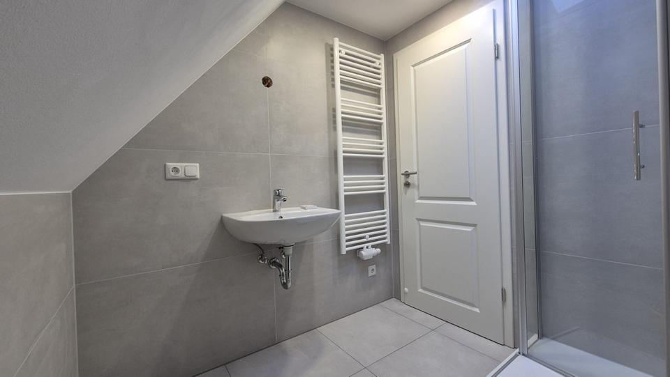 Dachgeschoßwohnung Stolpen - 2 Zimmer, 45 m&sup2;, 370&euro; | Angebot:25648421