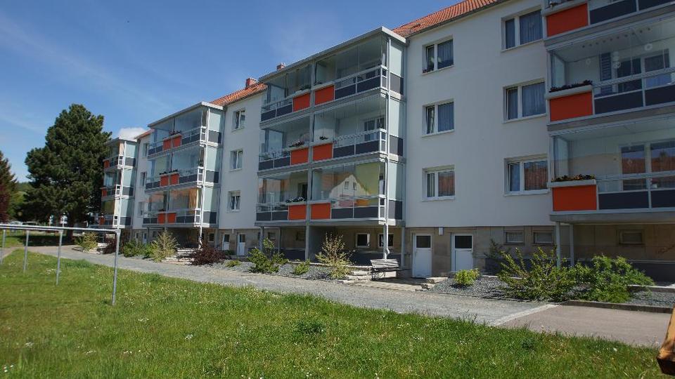 Etagenwohnung Dippoldiswalde - 3 Zimmer, 62 m&sup2;, 447&euro; | Angebot:25432227