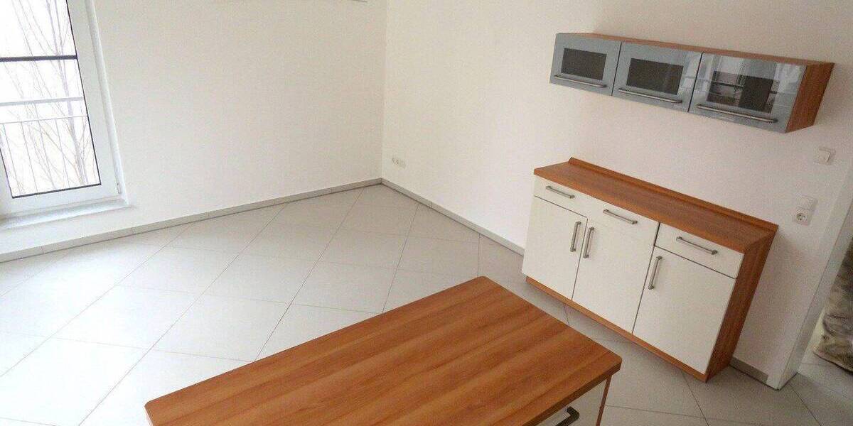 Etagenwohnung Dresden Radeberger Vorstadt - 5 Zimmer, 168 m&sup2;, 2.795&euro; | Angebot:26829311