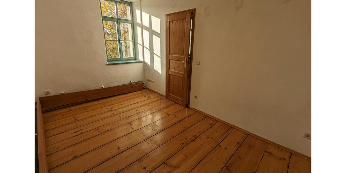 Maisonettenwohnung Dresden Cossebaude - 5 Zimmer, 160 m&sup2;, 1.440&euro; | Angebot:26587586