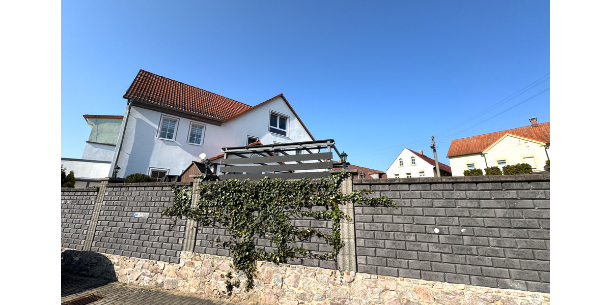 Dachgeschoßwohnung Coswig - 2 Zimmer, 77 m&sup2;, 750&euro; | Angebot:25808027