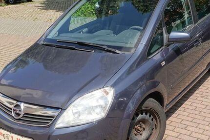 Opel Zafira 300.000 km 1.780 &euro; Dresden 01239