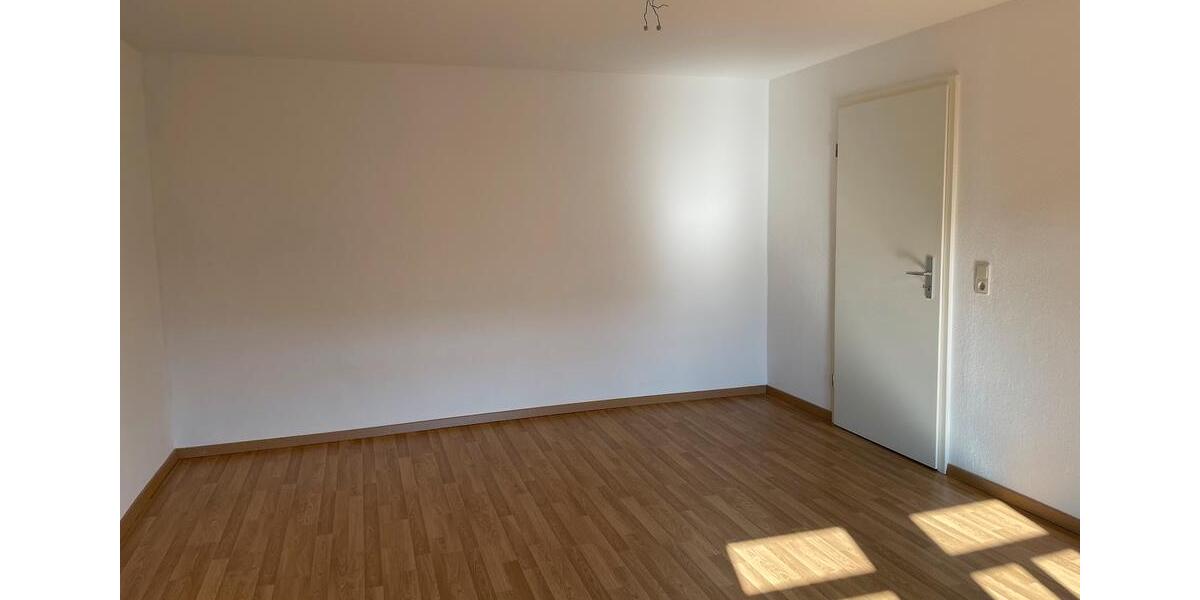 Dachgeschoßwohnung Dresden Neustadt - 3 Zimmer, 79 m&sup2;, 745&euro; | Angebot:25751102