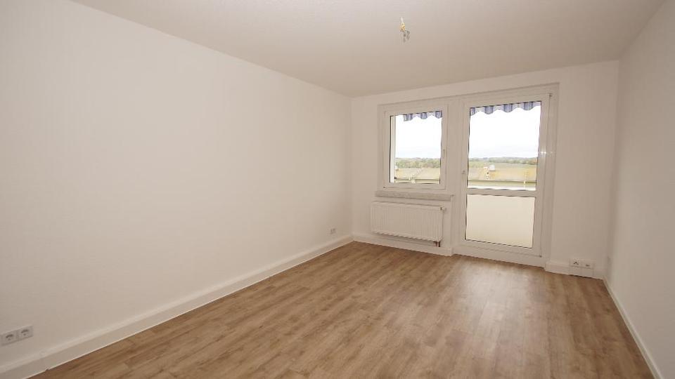 Etagenwohnung Dippoldiswalde - 3 Zimmer, 59 m&sup2;, 334&euro; | Angebot:26130446