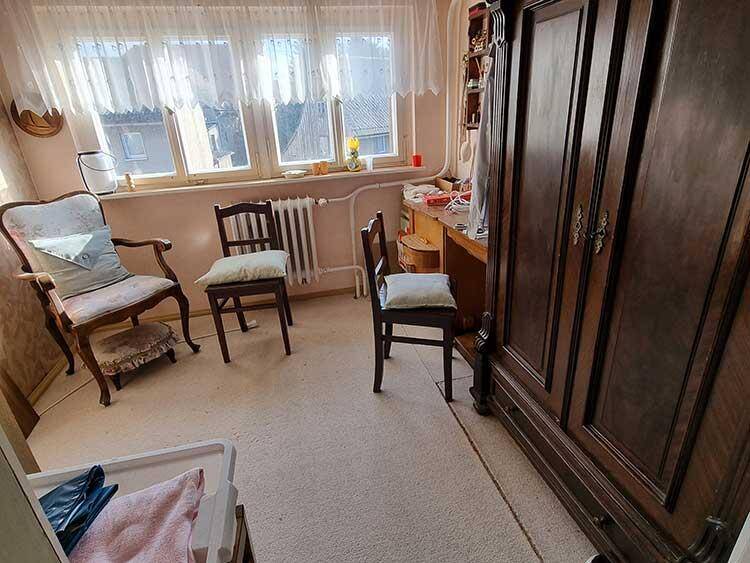 **Zwischen Blüten und Dornen - Schönes Einfamilienhaus mit Sanierungsbedarf**