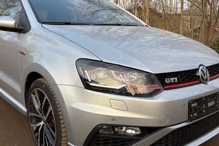 VW Polo 8.400 km 17.950 € Freiberg 09599