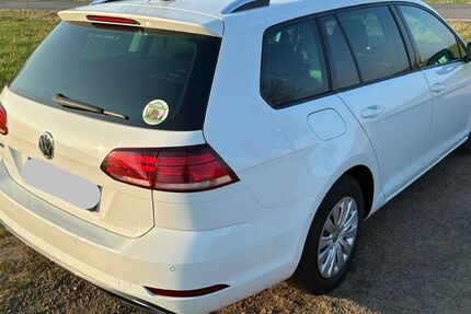 VW Golf 77.500 km 14.900 &euro; Klingenberg 01774