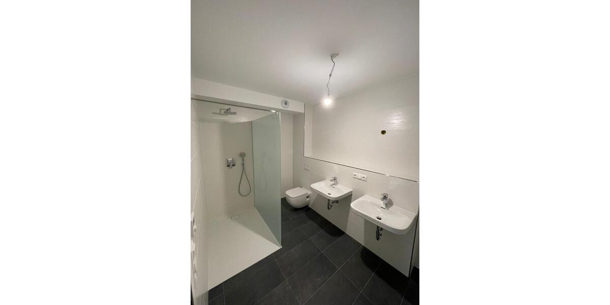 Etagenwohnung Radeburg - 4 Zimmer, 119 m&sup2;, 1.666&euro; | Angebot:23871760