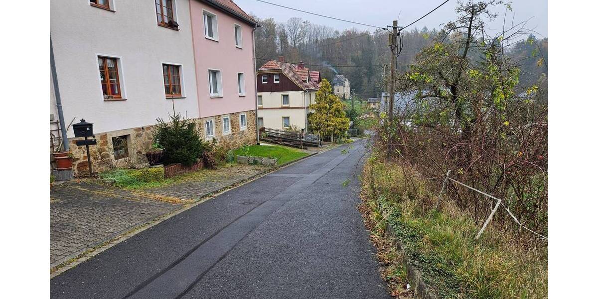 Doppelhaushälfte Dorfhain - 1 Zimmer, 131 m&sup2;, 150.000&euro; | Angebot:25701727