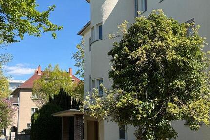 Haus Heidenau - 18 Zimmer, 445 m&sup2;, 735.000&euro; | Angebot:26492582