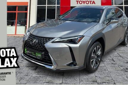 Lexus UX 37.281 km 28.430 &euro; Dresden 01139