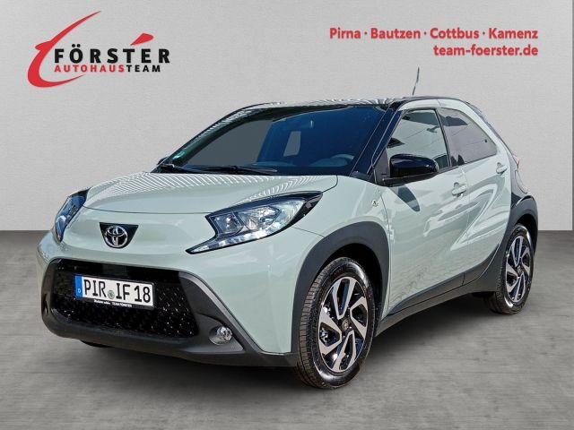 Toyota Aygo (X) 6.000 km 17.340 &euro; Pirna 01796