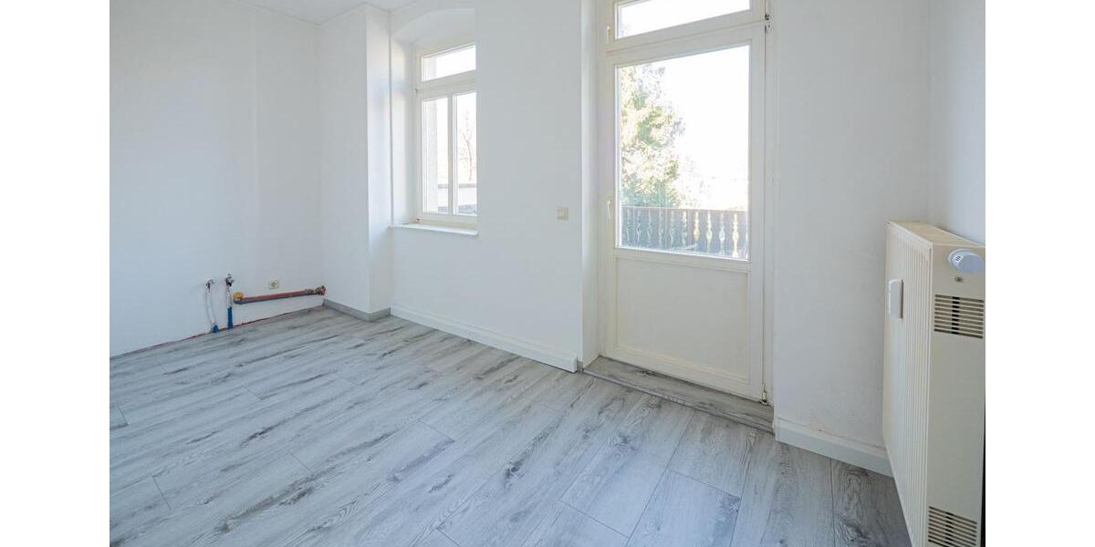 Etagenwohnung Dresden Klotzsche - 3 Zimmer, 75 m&sup2;, 1.100&euro; | Angebot:25181810