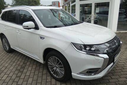 Mitsubishi Outlander 39.750 km 26.890 &euro; Radebeul 01445