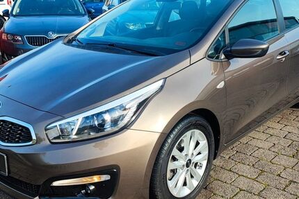 Kia ceed / Ceed 81.721 km 9.950 € Radeberg 01454