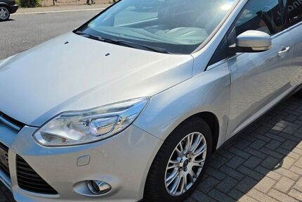 Ford Focus 165.936 km 3.490 &euro; Meißen 01662