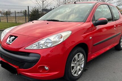 Peugeot 206 15.800 km 3.800 € Dresden 01156