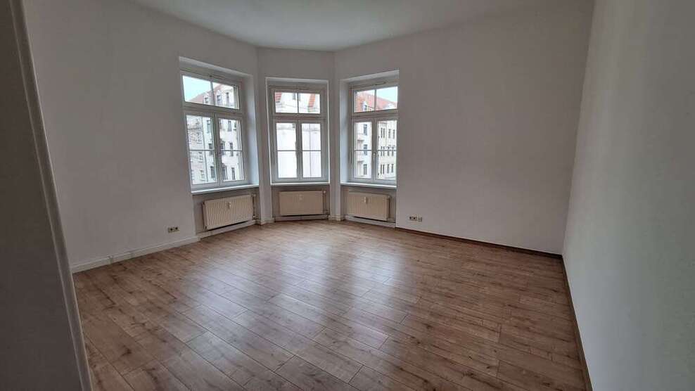 Wohnung zum Mieten in Dresden 580 € 73.89 m²