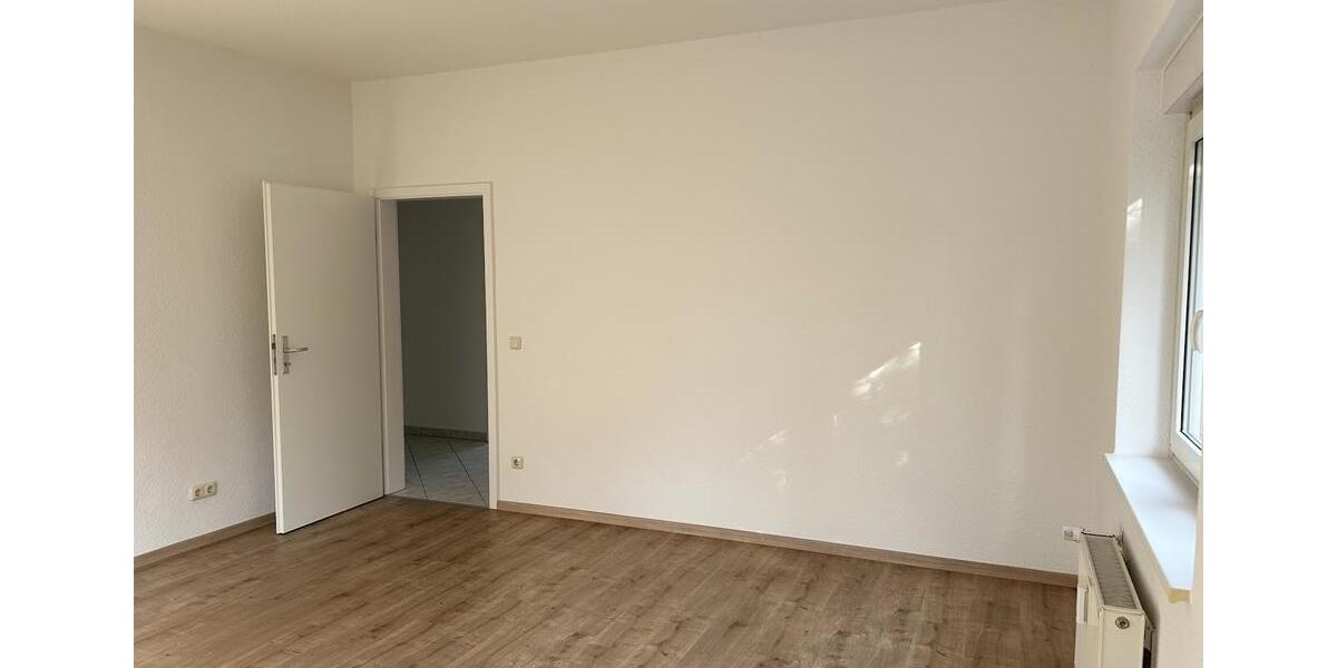 Etagenwohnung Dresden Prohlis - 3 Zimmer, 71 m&sup2;, 539&euro; | Angebot:26367403