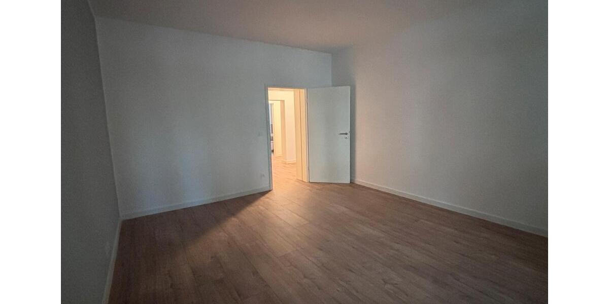 Terrassenwohnung Dresden Cotta - 2 Zimmer, 76 m&sup2;, 1.055&euro; | Angebot:26235563
