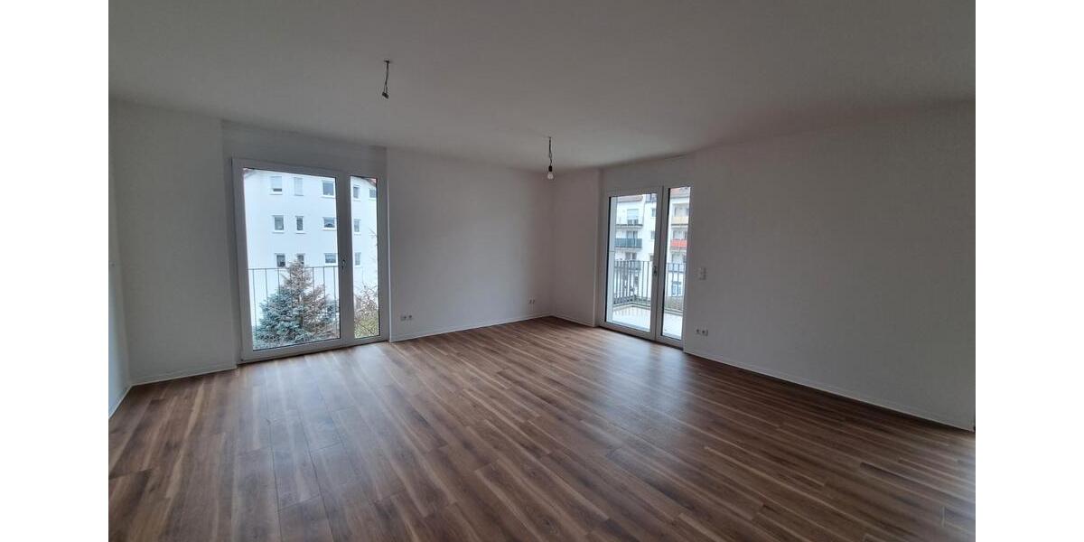 Etagenwohnung Radeberg - 3 Zimmer, 117 m&sup2;, 1.015&euro; | Angebot:26065730