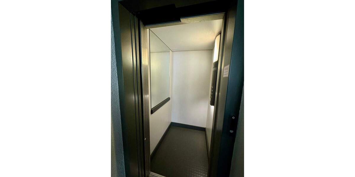 Etagenwohnung Dresden Löbtau-Nord - 3 Zimmer, 72 m&sup2;, 199.000&euro; | Angebot:25730615